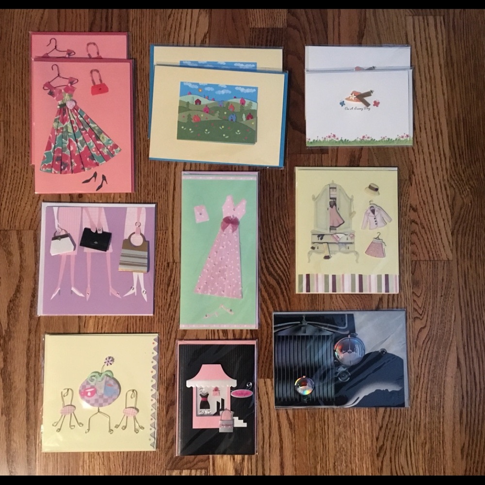 Lot of 12 NEW Paper Magic Group greeting cards